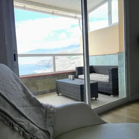 Facing The Ocean - Full Appt With 2 Double Bedroom アパート Tabaiba