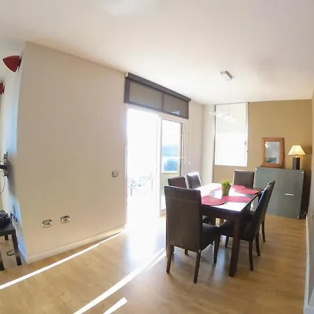 Facing The Ocean - Full Appt With 2 Double Bedroom * Tabaiba