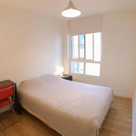 Apartment Facing The Ocean - Full Appt With 2 Double Bedroom *