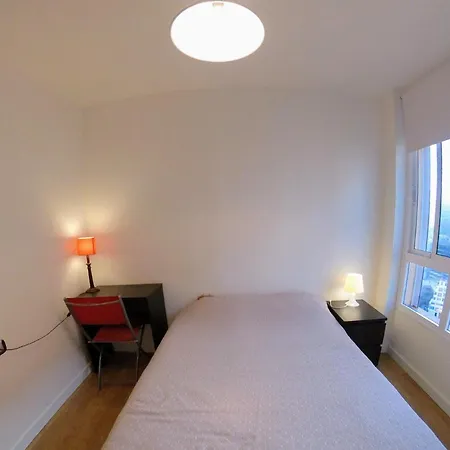 Facing The Ocean - Full Appt With 2 Double Bedroom Apartment